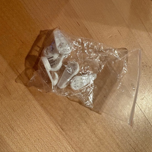 Picture Frame Set - Picture 4 of 5